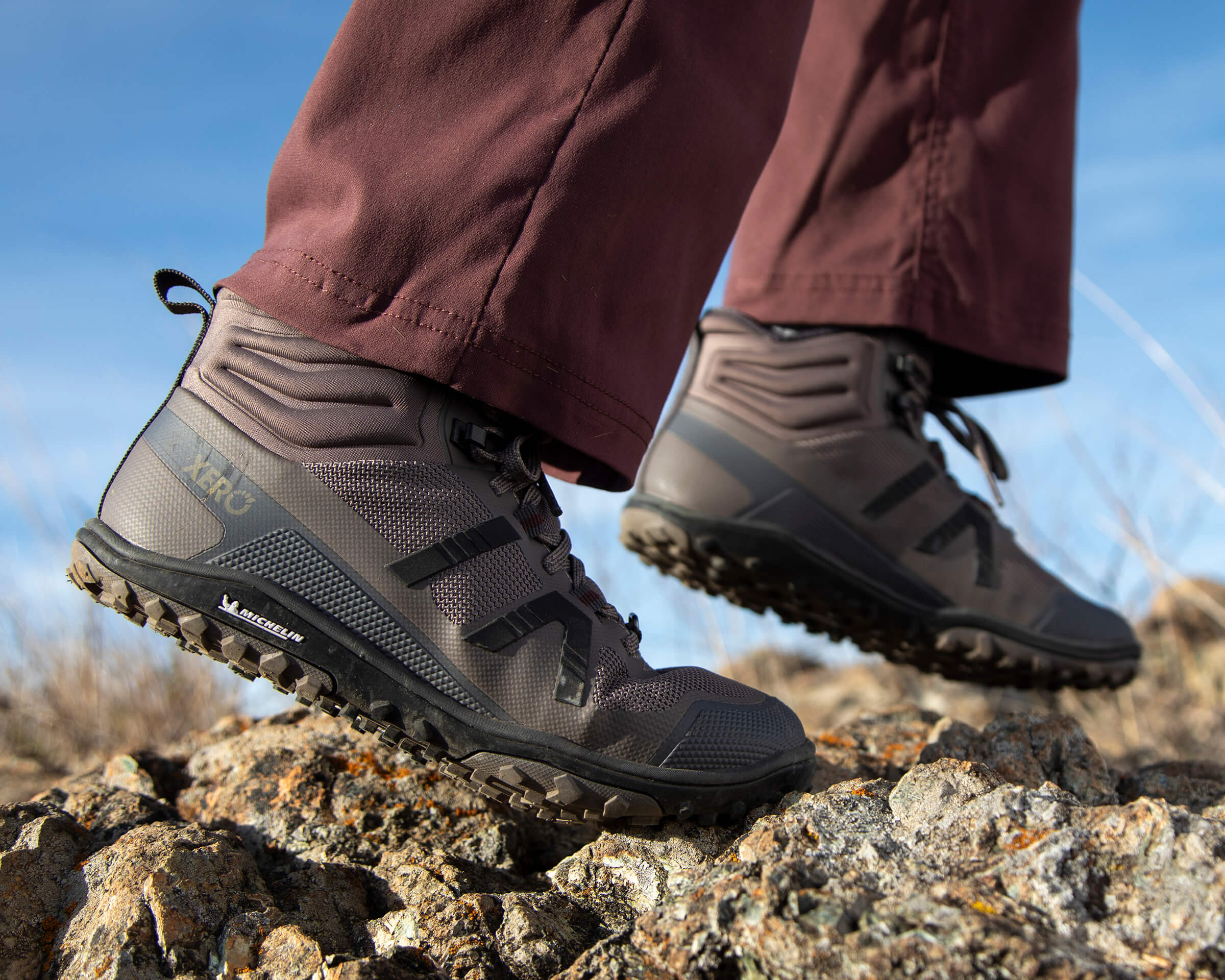 Scrambler-Mid-II_Women_Feature2
